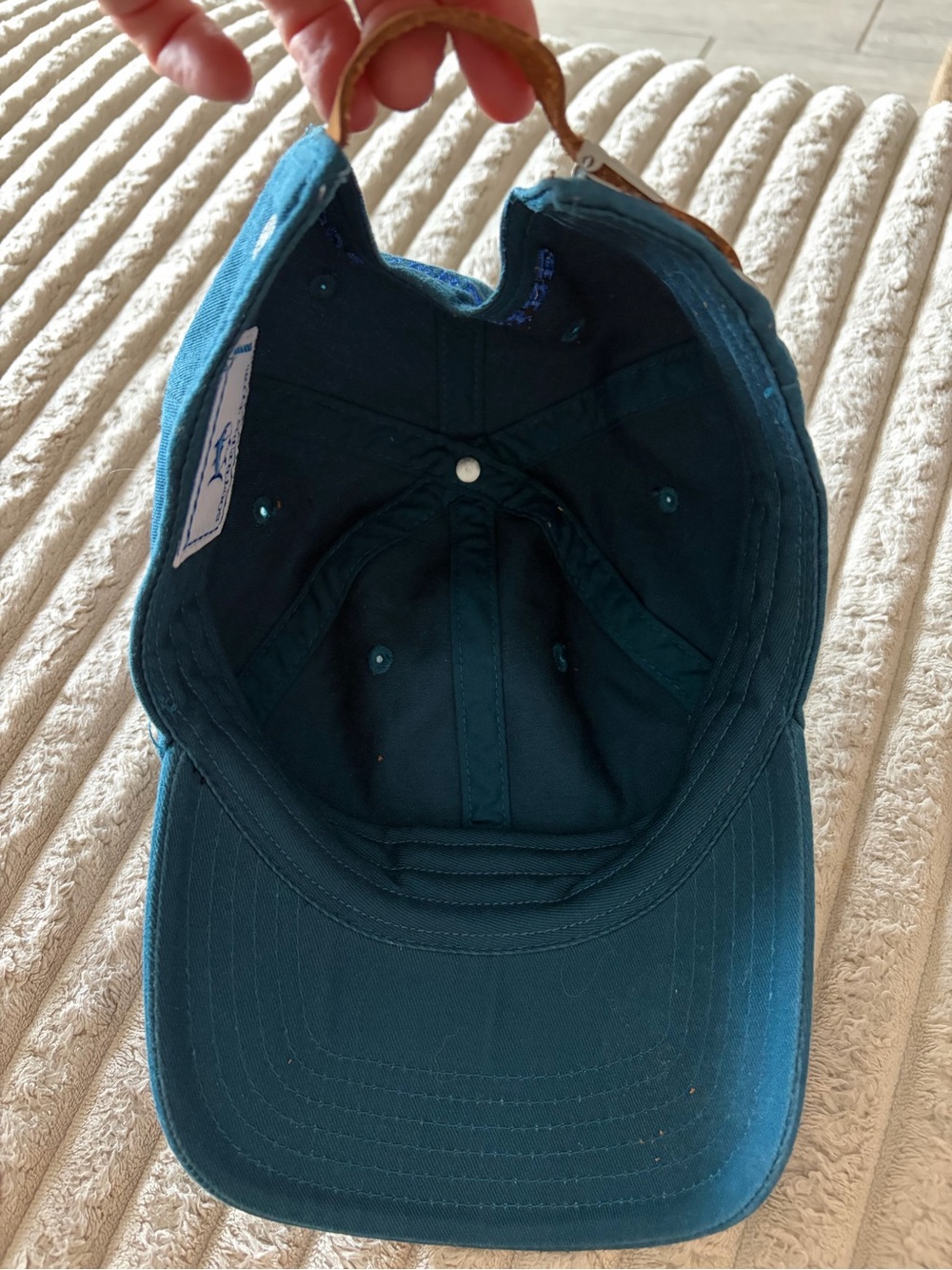 Southern Tide Teal Embroidered Fish Hat NWOT - Picture 2 of 4